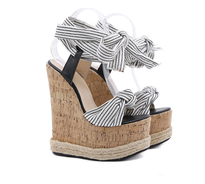 Wiled Wedges Sandals